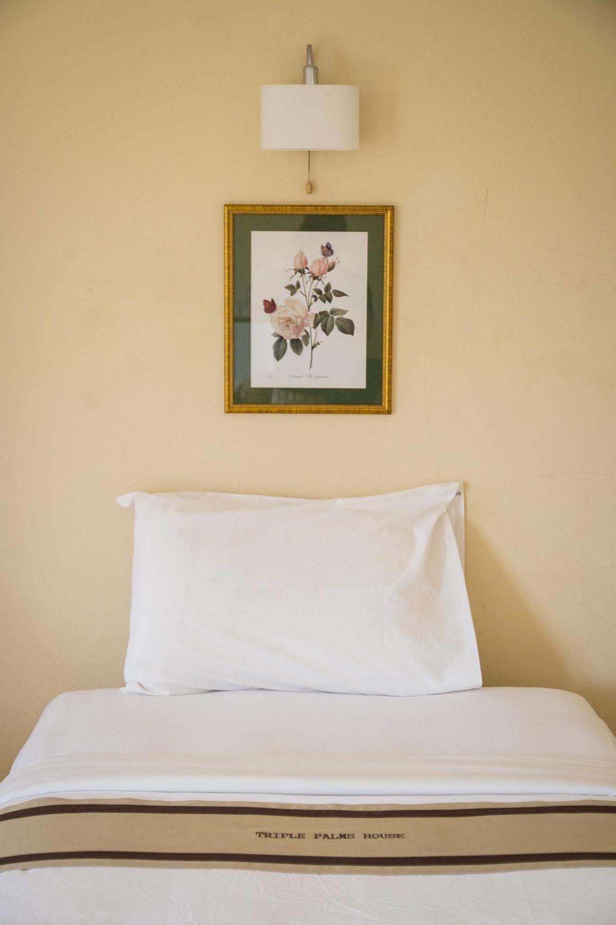 Triple Palms House Hotel Chiang Mai Exterior photo